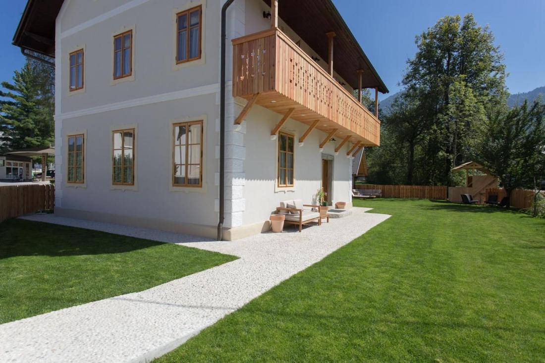 Butterfly Lodge Бохинь Экстерьер фото